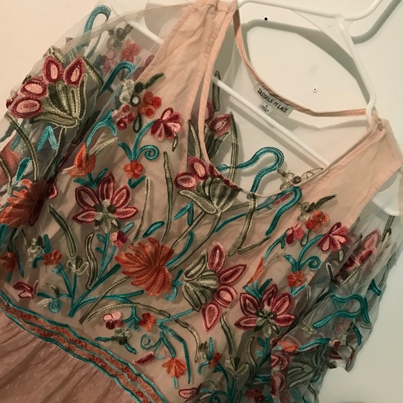 Blouse - Picture 2 of 3